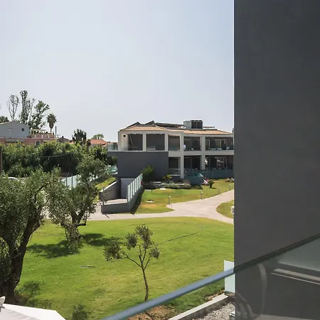 Acharavi Szálloda Aharávi