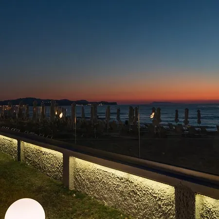 Acharavi Szálloda Aharávi