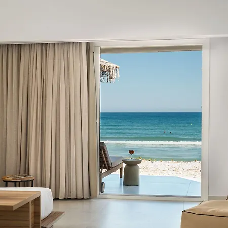 Hotell Acharavi