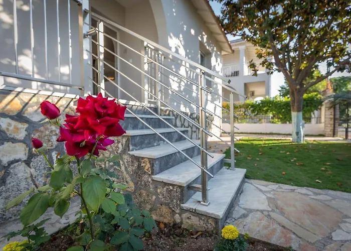 Szálloda Acharavi 4*