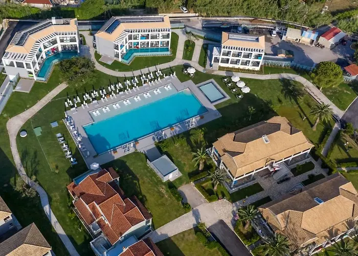 Szálloda Acharavi 4*