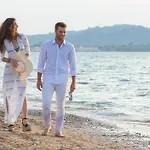 Ξενοδοχείο Acharavi 4*