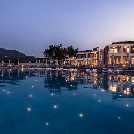 Acharavi Hotel